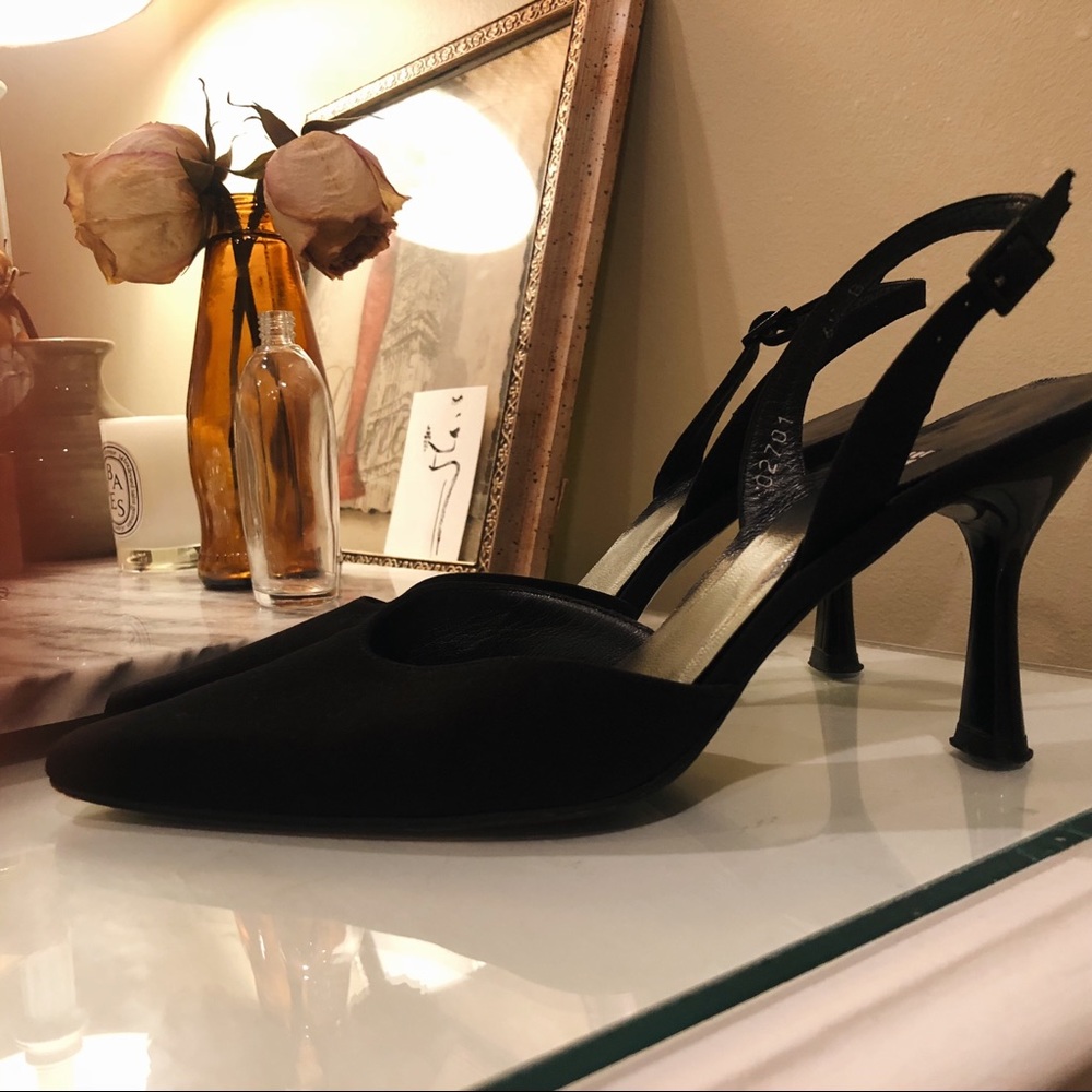 Stuart Weitzman Black Pumps